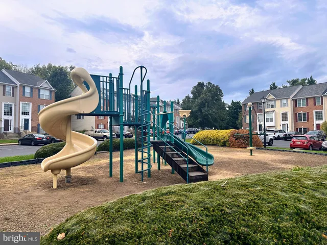 $2,350 | 7127 Ladd Circle, Frederick, MD 21703