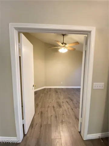 $1,850 | 1837 Navajo Lake Way, Las Vegas, NV 89128