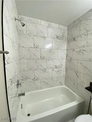 $1,850 | 1837 Navajo Lake Way, Las Vegas, NV 89128