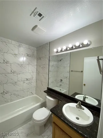 $1,850 | 1837 Navajo Lake Way, Las Vegas, NV 89128