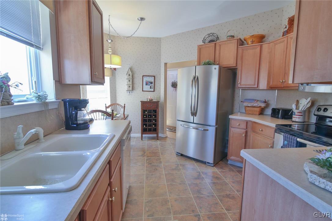 1248 Old Gate Road Northampton, PA 18067 - Photo 9 of 45 Gallery Image 9