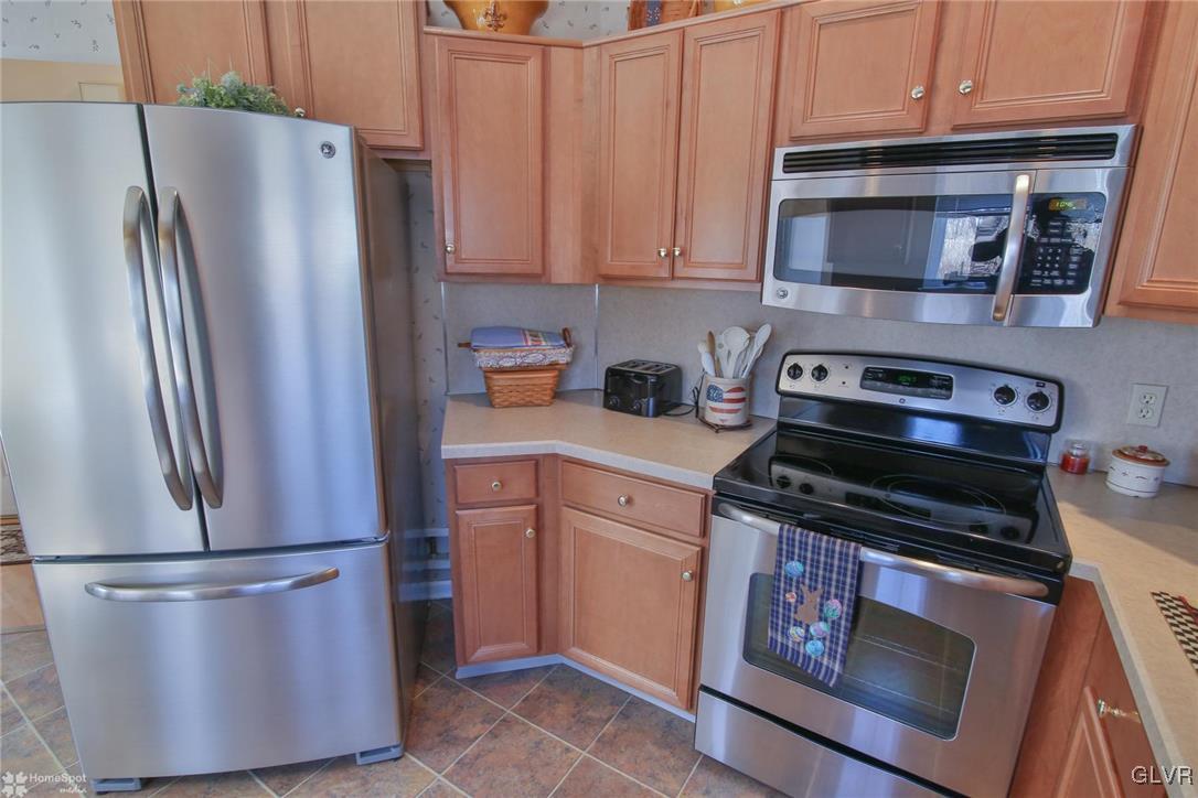 1248 Old Gate Road Northampton, PA 18067 - Photo 10 of 45 Gallery Image 10