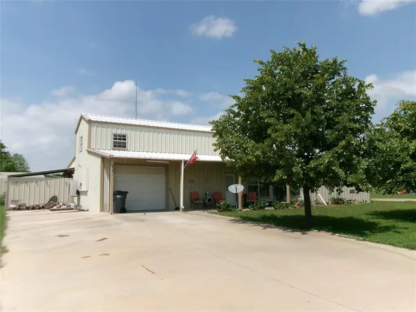 $199,000 | 430 Waterfront Row, Quitman, TX 75783