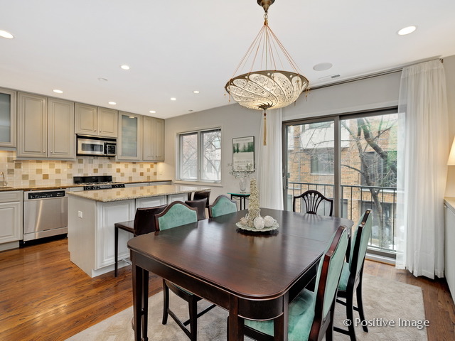 2053 North Halsted Street, Unit B Chicago, IL 60614 - Photo 11 of 25