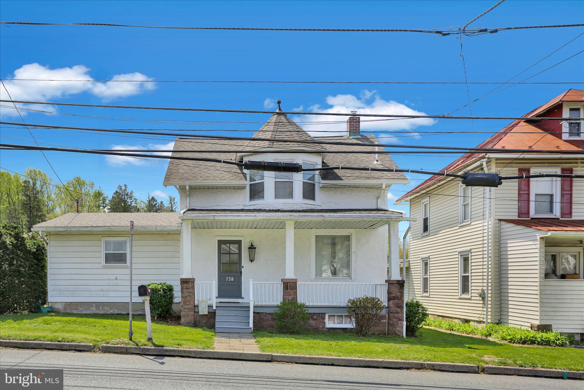 738 Philadelphia Avenue Reading, PA 19607 - Photo 2 of 37 E26A3623