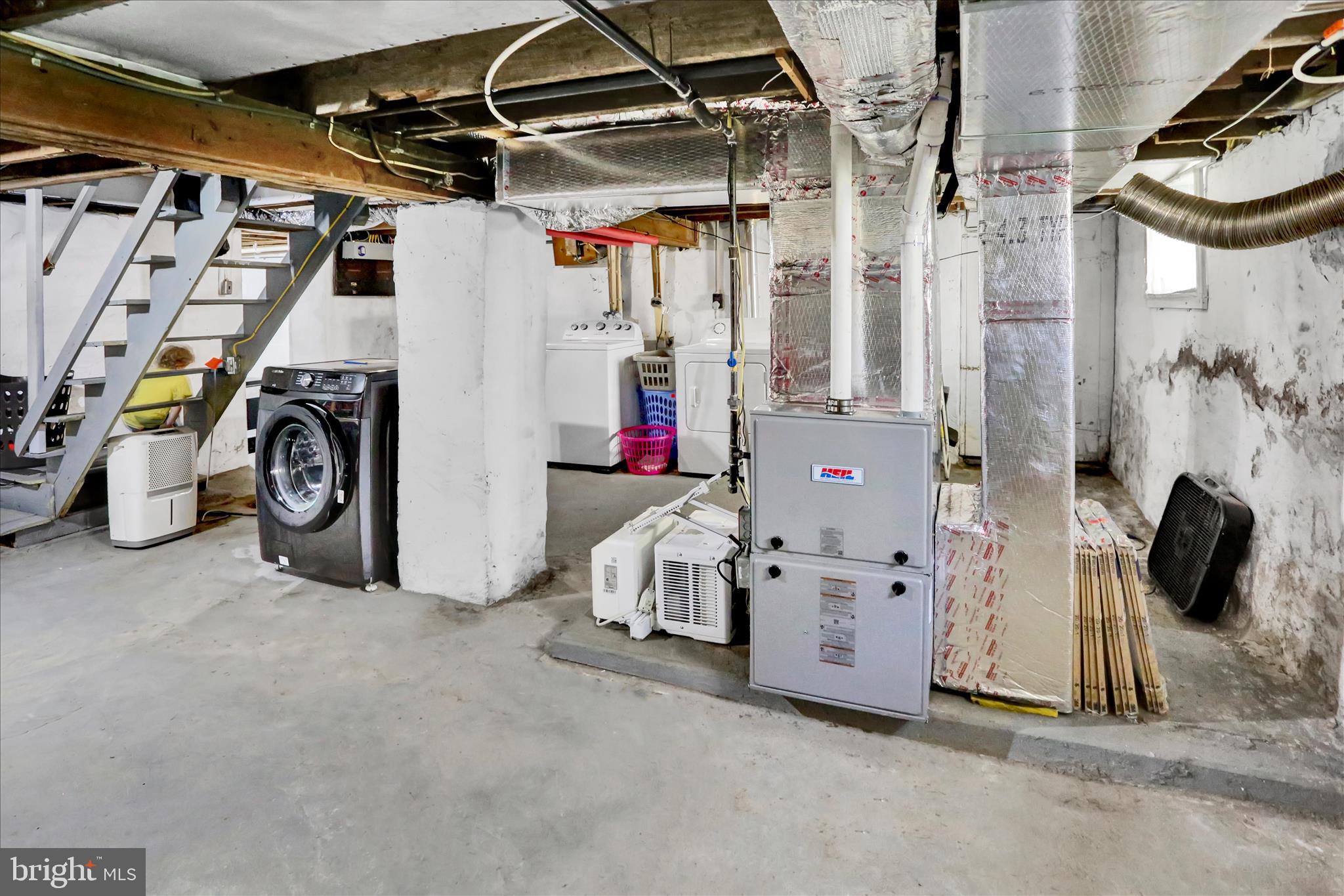 738 Philadelphia Avenue Reading, PA 19607 - Photo 27 of 37 E26A3748