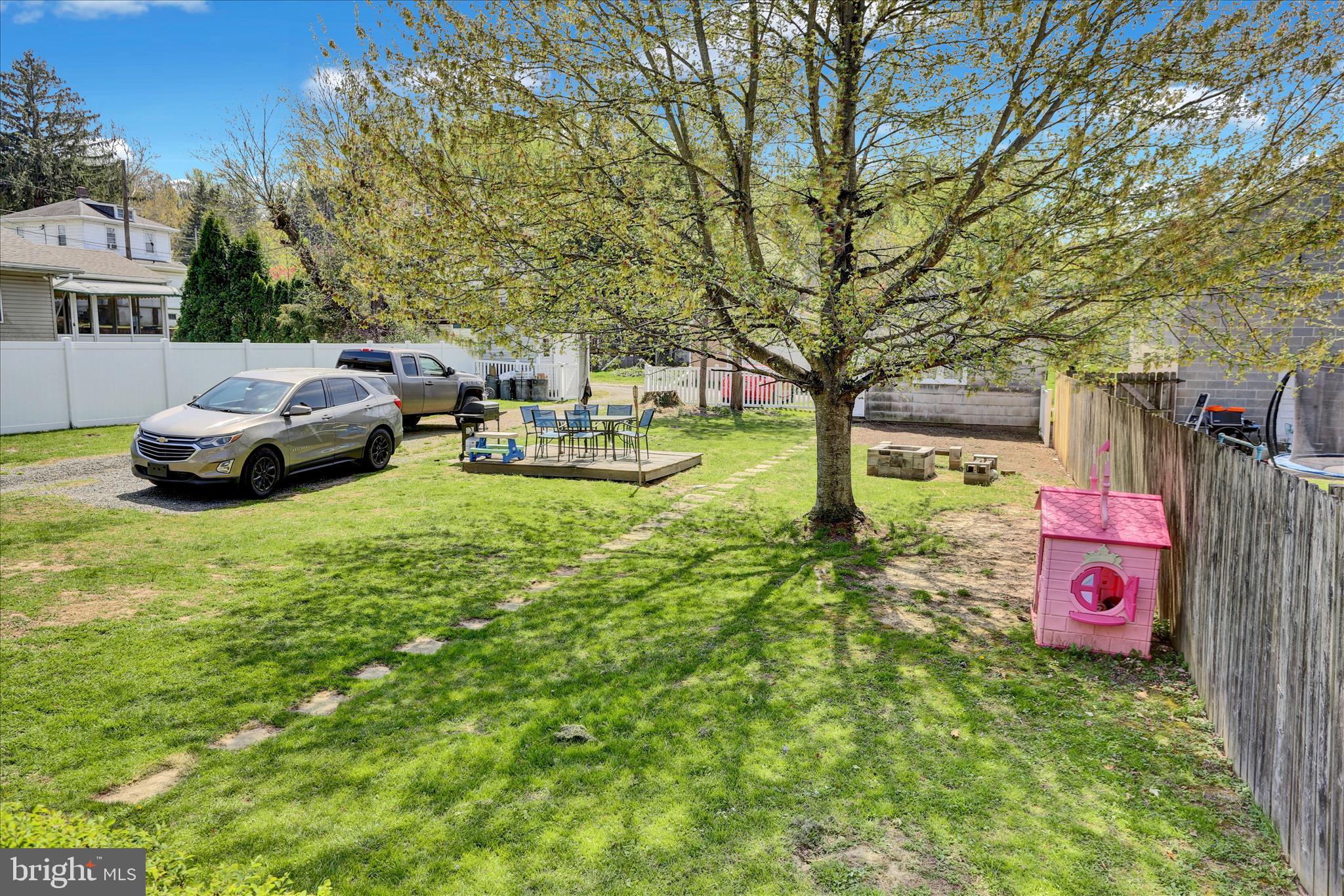 738 Philadelphia Avenue Reading, PA 19607 - Photo 30 of 37 E26A3763