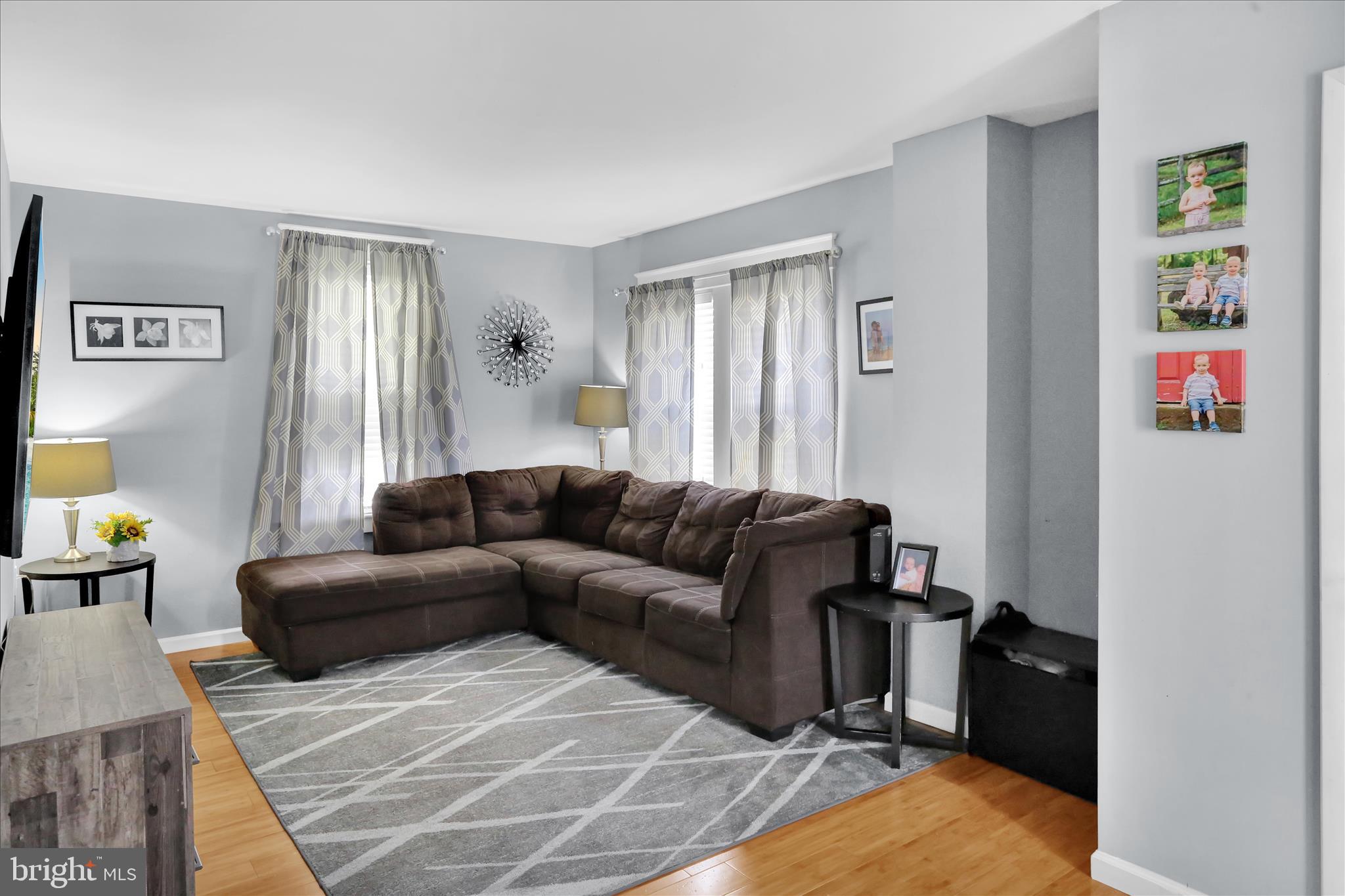 738 Philadelphia Avenue Reading, PA 19607 - Photo 5 of 37 E26A3638