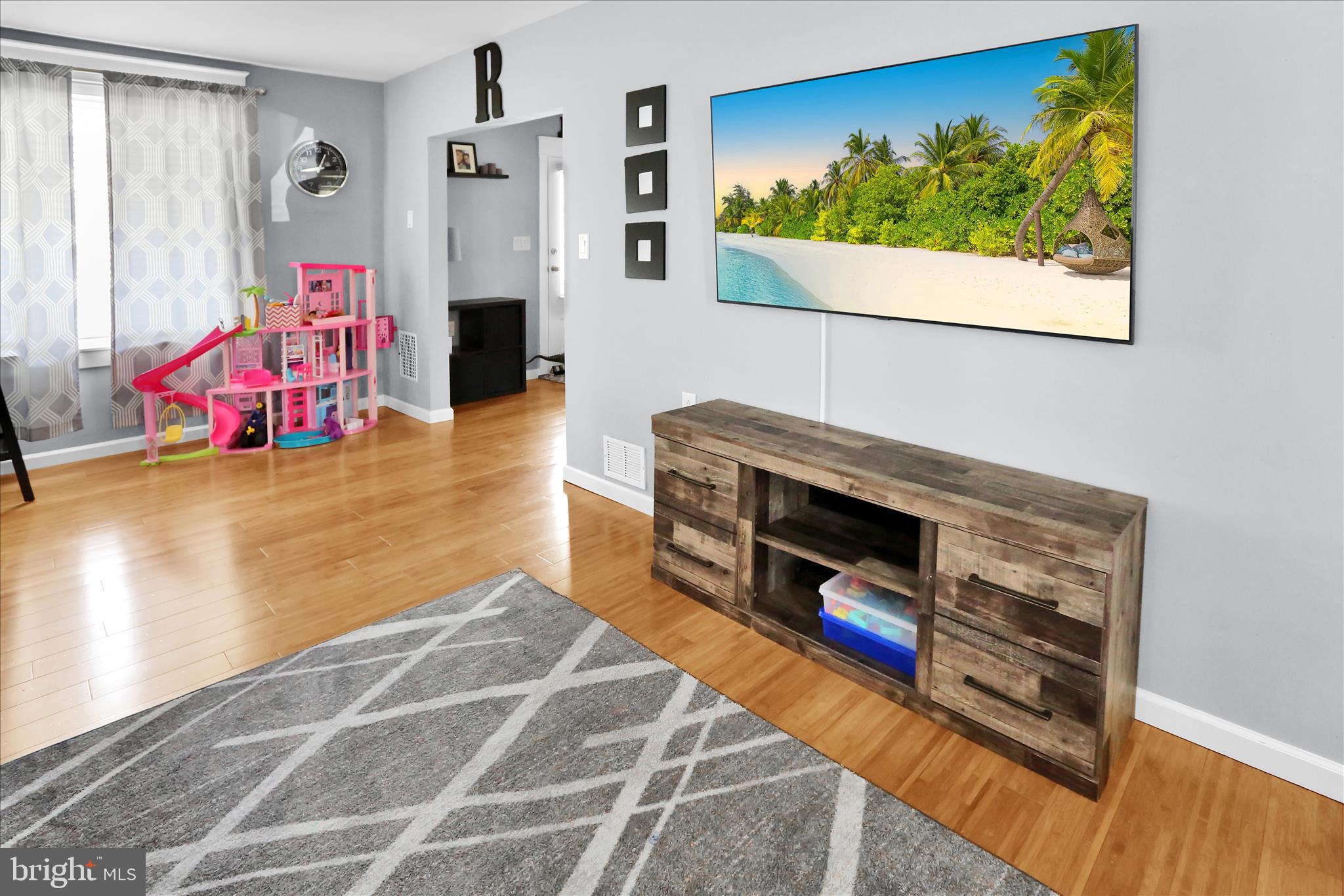 738 Philadelphia Avenue Reading, PA 19607 - Photo 7 of 37 E26A3648