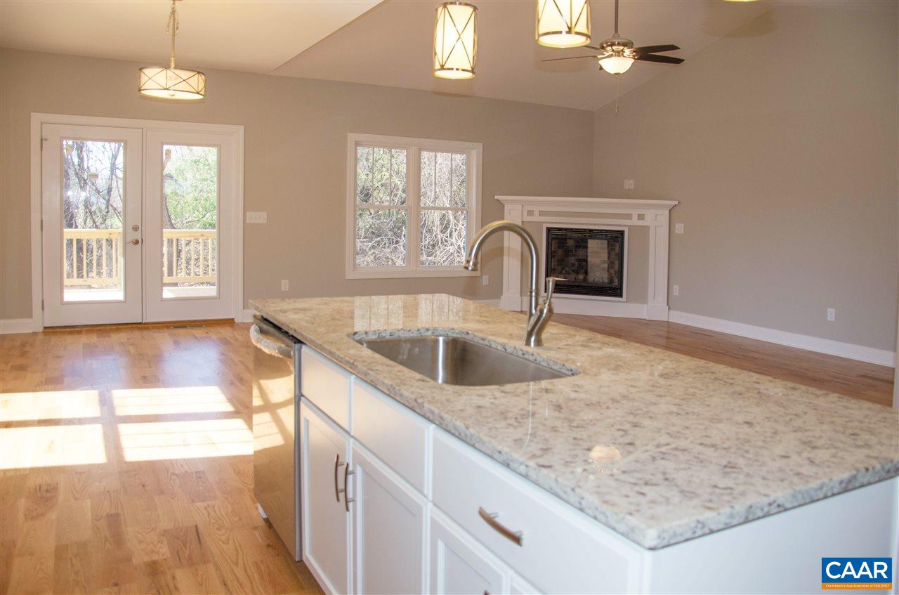 919 Battery Road Waynesboro, VA 22980 - Photo 4 of 21 Gallery Image 4
