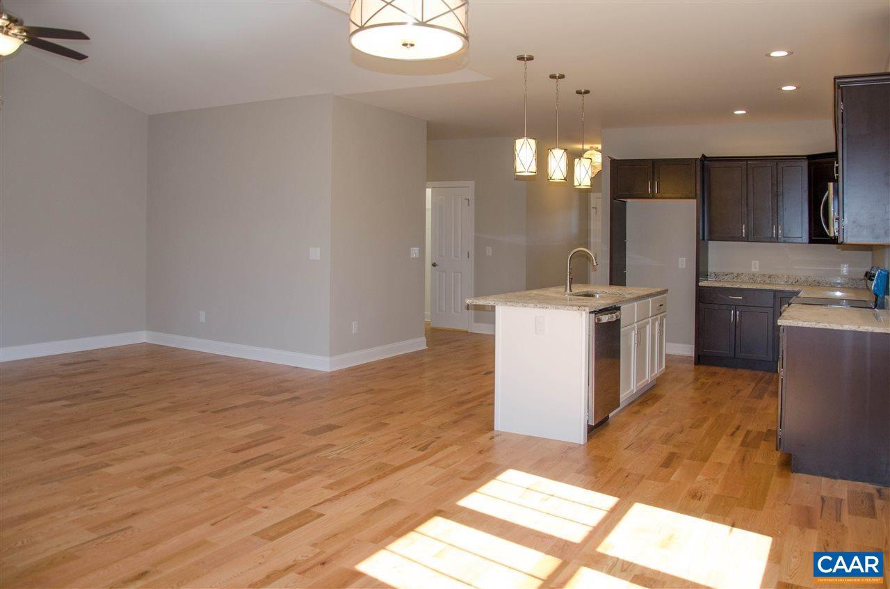 919 Battery Road Waynesboro, VA 22980 - Photo 5 of 21 Gallery Image 5