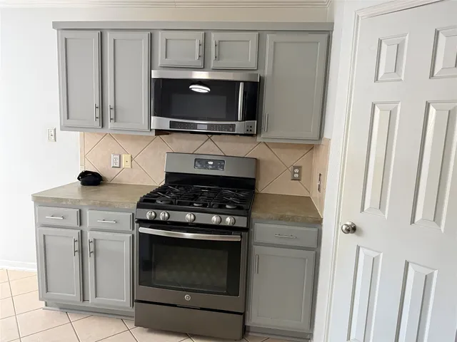 $1,850 | 20034 Silver Rock Drive, Katy, TX 77449