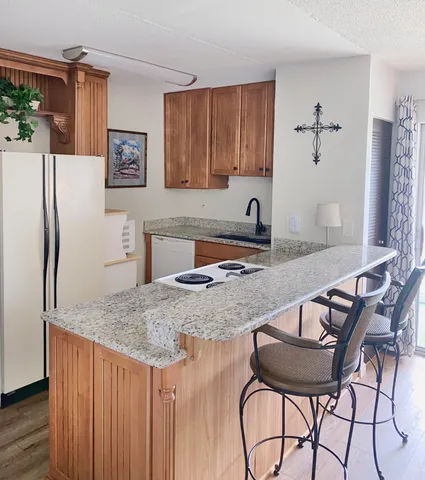 $1,800 | 4000 Gulf Terrace Drive, Unit 275, Destin, FL 32541