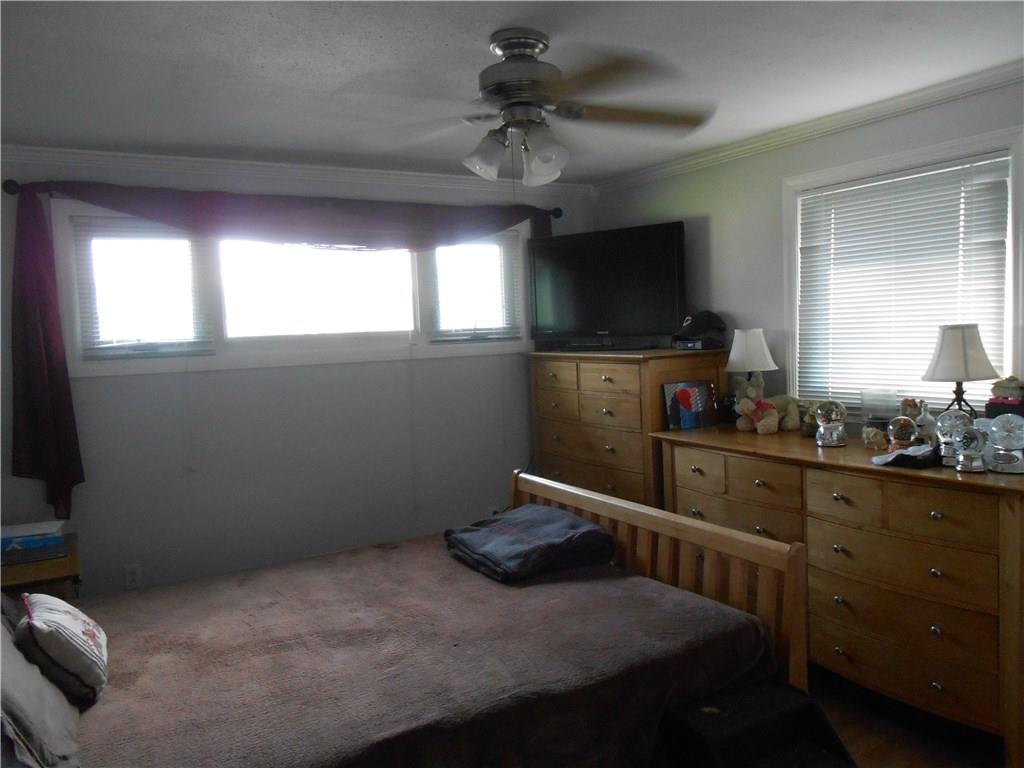 939 Forsythe Road Carnegie, PA 15106 - Photo 11 of 17 Gallery Image 11