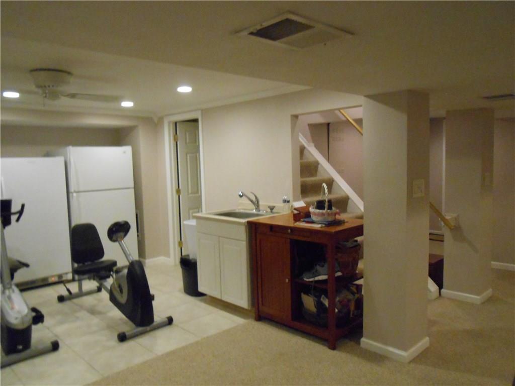 939 Forsythe Road Carnegie, PA 15106 - Photo 15 of 17 Gallery Image 15