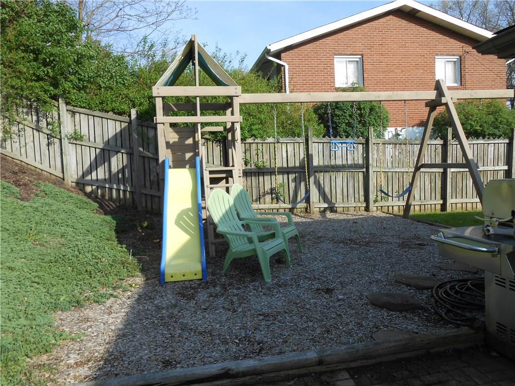 939 Forsythe Road Carnegie, PA 15106 - Photo 17 of 17 Gallery Image 17