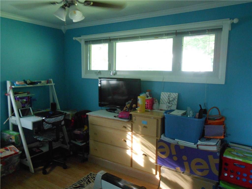 939 Forsythe Road Carnegie, PA 15106 - Photo 10 of 17 Gallery Image 10