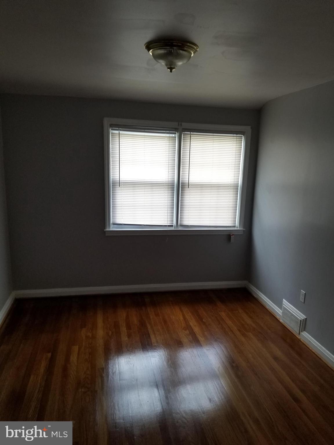 1253 Cedarcroft Road Baltimore, MD 21239 - Photo 14 of 27