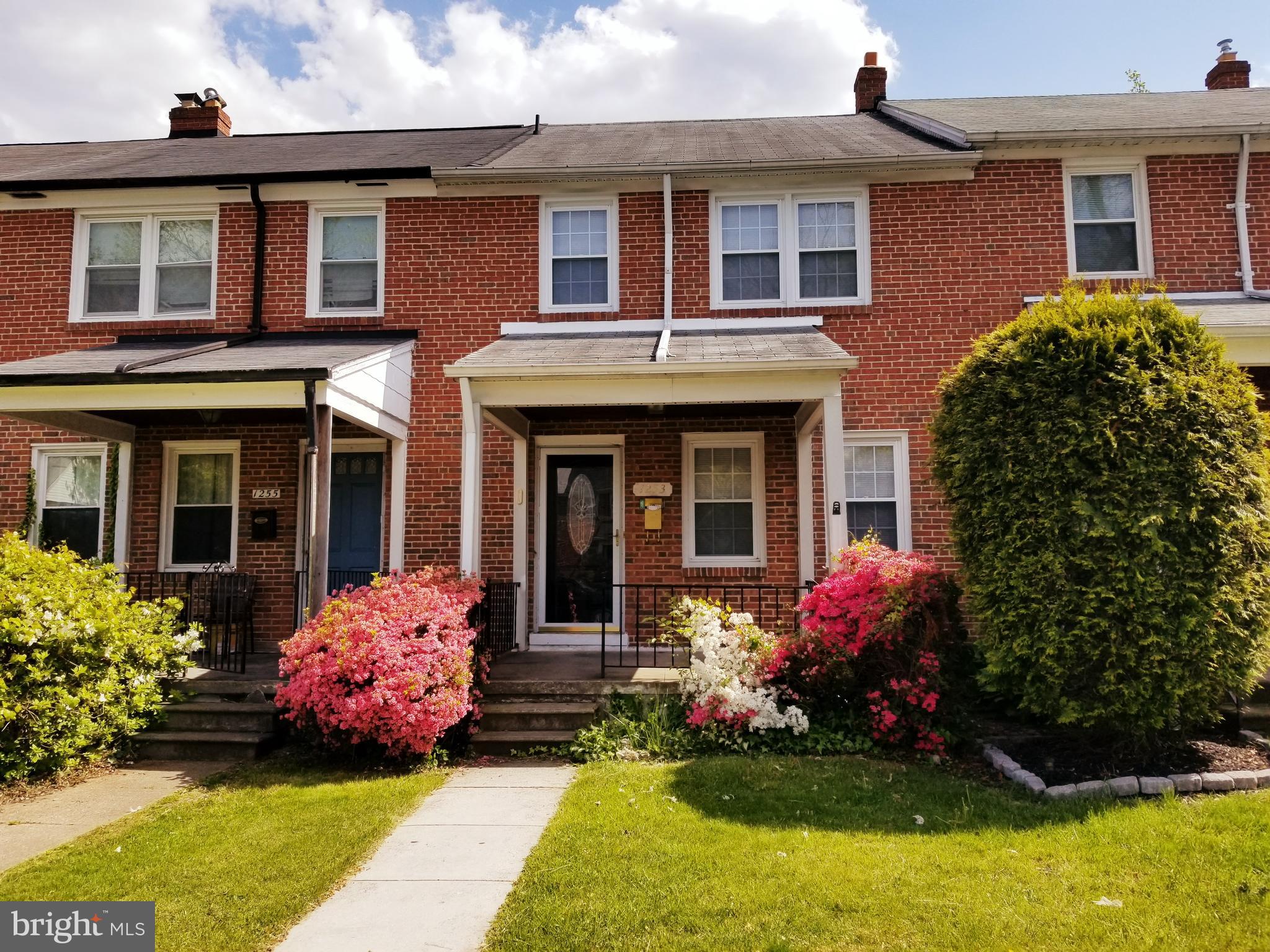 1253 Cedarcroft Road Baltimore, MD 21239 - Photo 3 of 27
