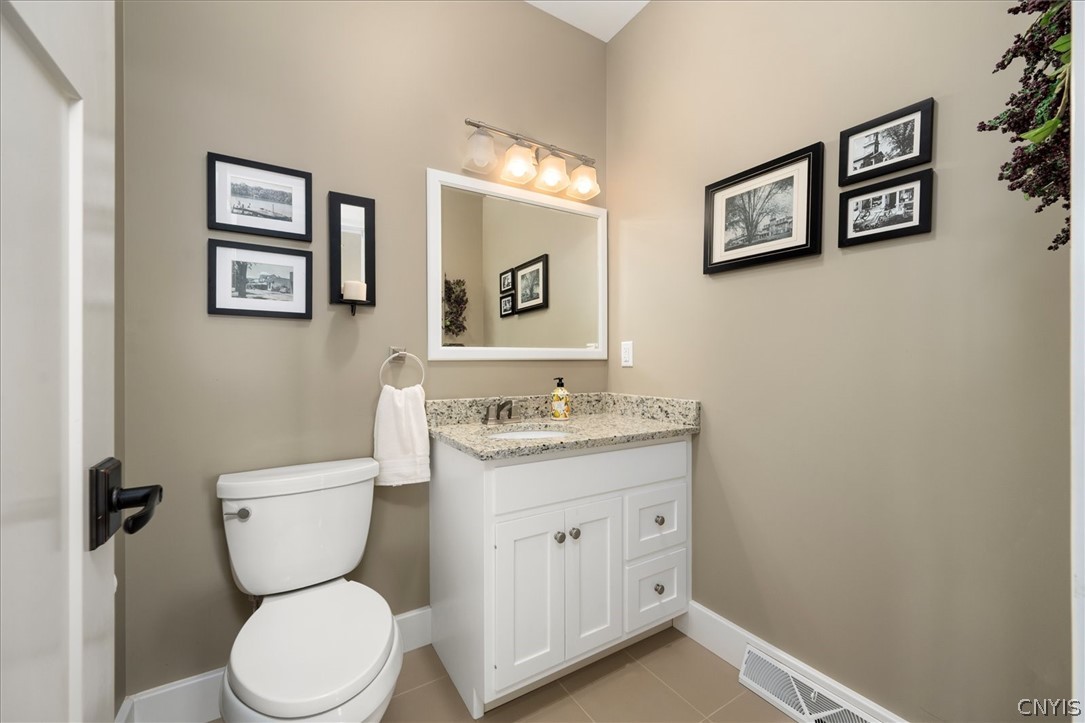 6575 Sullivan Road Stockbridge, NY 13409 - Photo 39 of 50 Half bath
