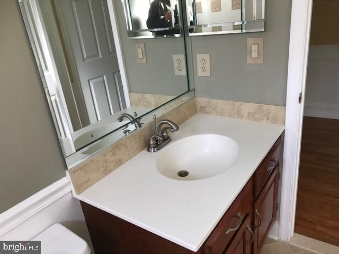 11 Stratford Road Southampton, NJ 08088 - Photo 12 of 21 Bathroom