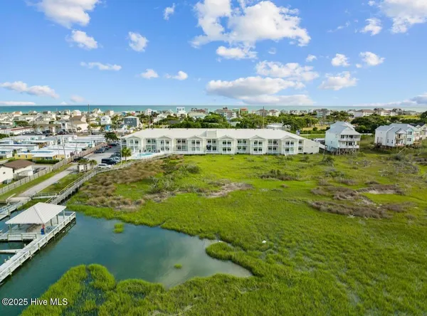 $151,000 | 602 West Fort Macon Road, Unit 116, Atlantic Beach, NC 28512