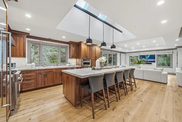 $5,980,000 | 11913 Murietta Lane, Los Altos Hills, CA 94022