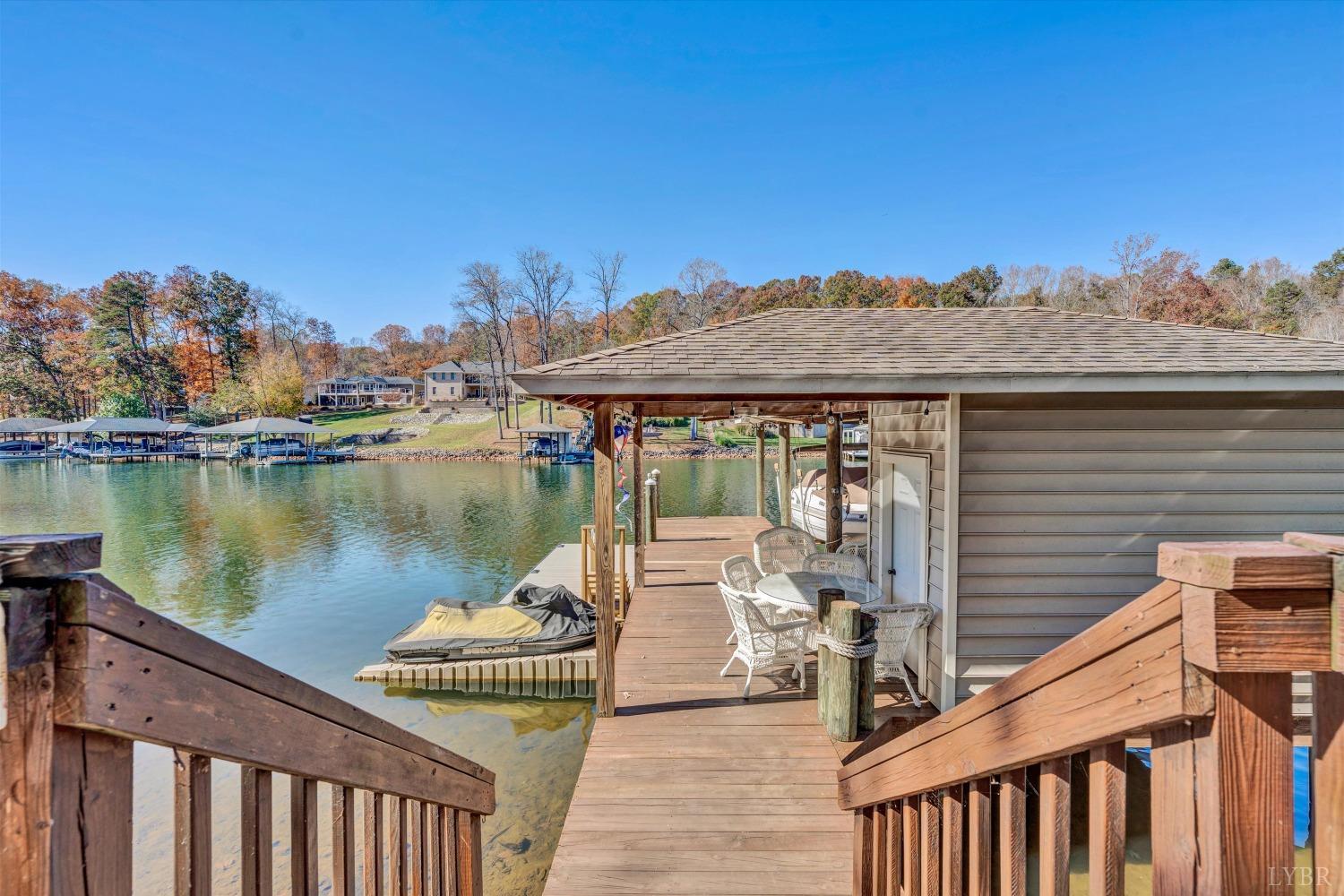 797-797 Oldfield Road Moneta, VA 24121 - Photo 32 of 41 Gallery Image 32