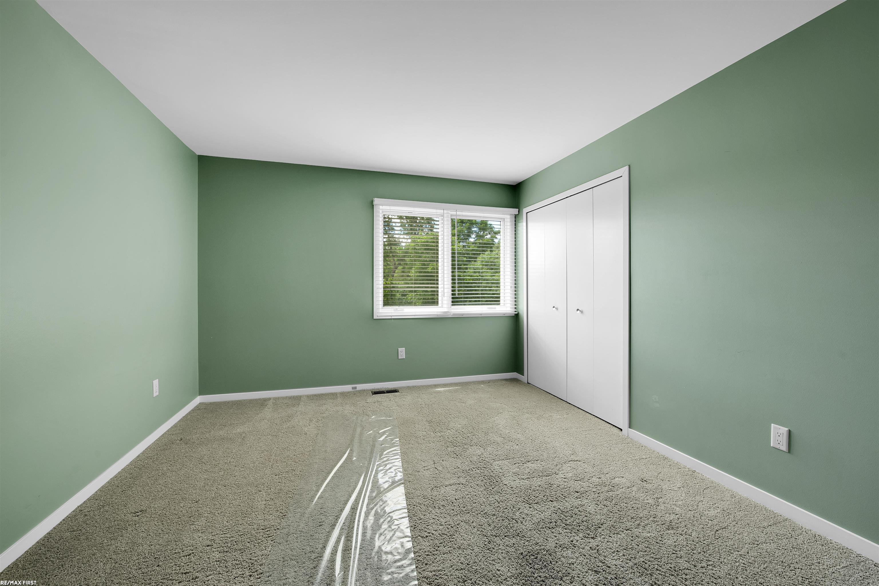 5114 Stonehenge Drive Rochester, MI 48306 - Photo 25 of 53
