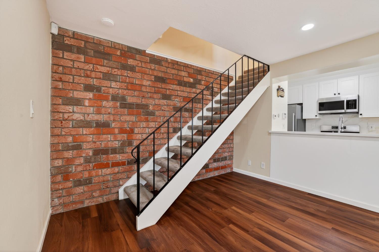 2708 Pole Line Road, Unit 2 Davis, CA 95618 - Photo 13 of 37