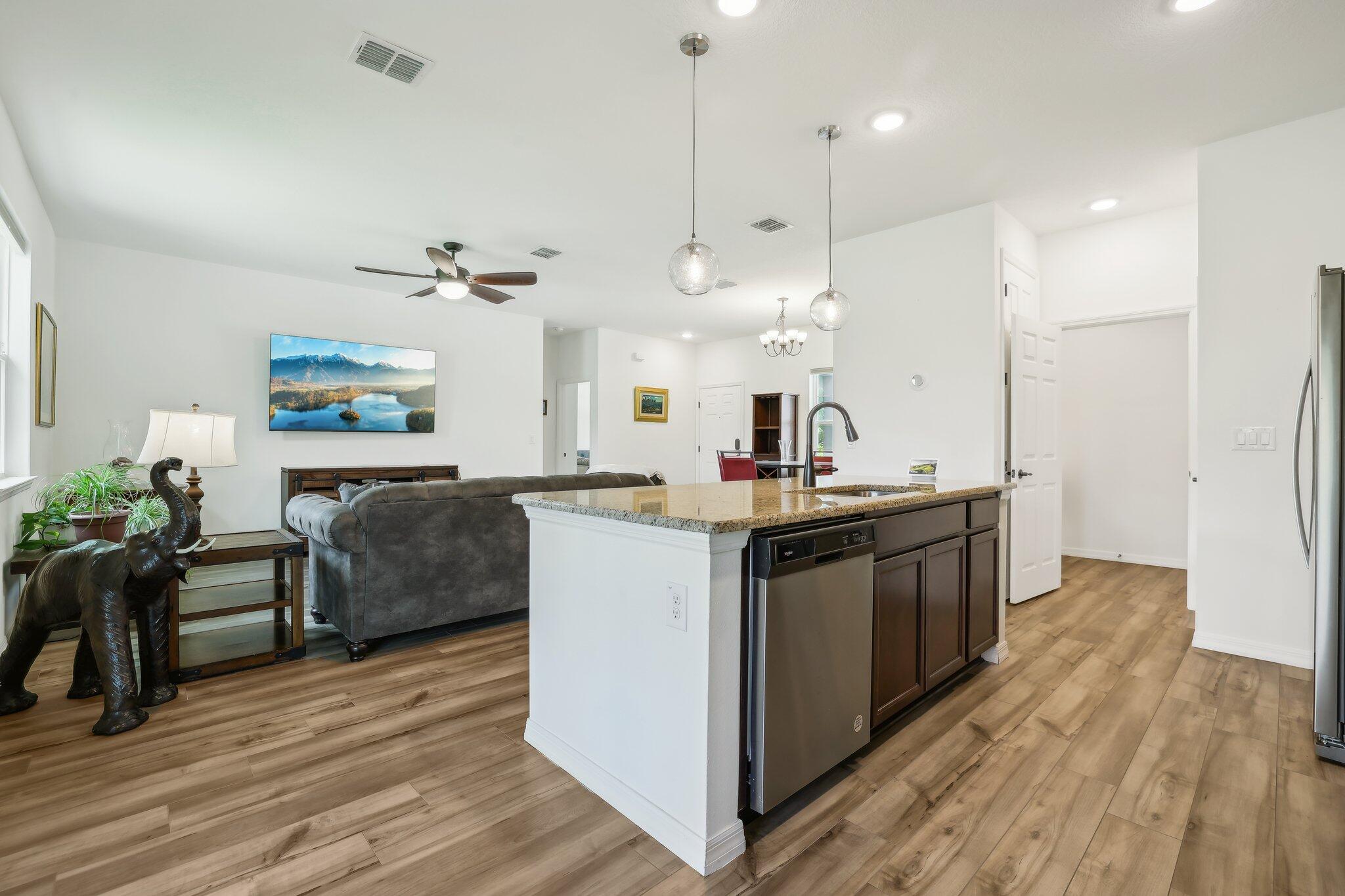 551 Scenic Road Palm Bay, FL 32908 - Photo 14 of 43 Scenic Rd-015