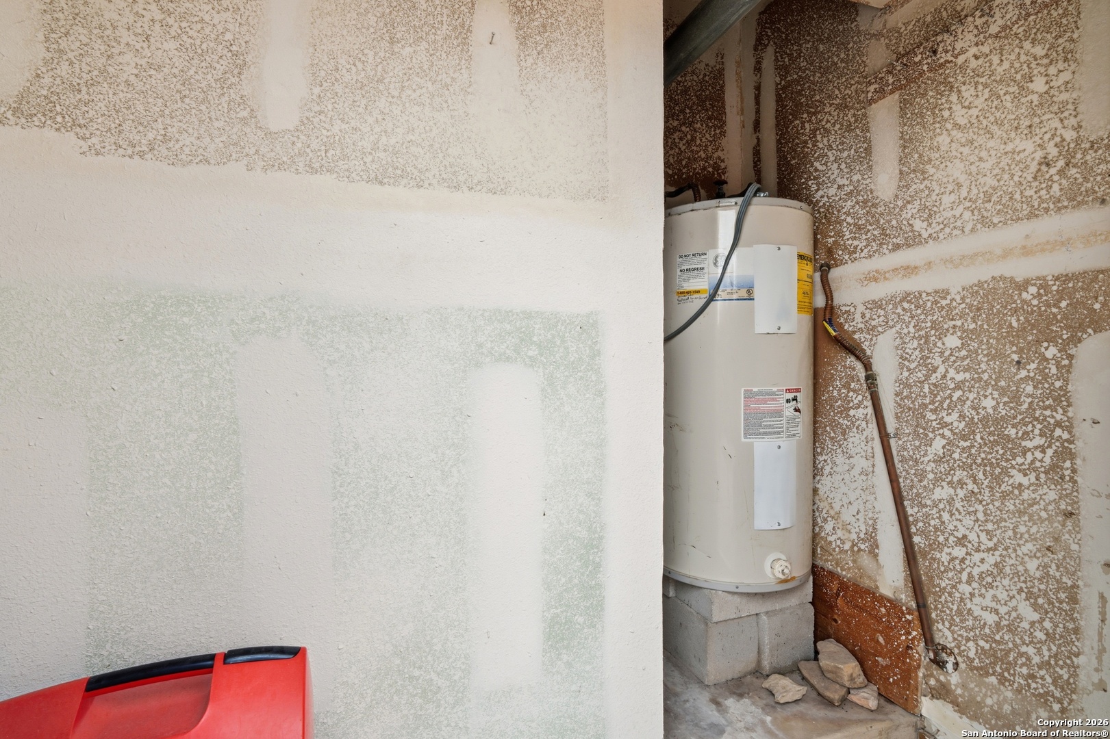 9140 Timber Path, Unit 3003 San Antonio, TX 78250 - Photo 29 of 38 a bathroom with a shower