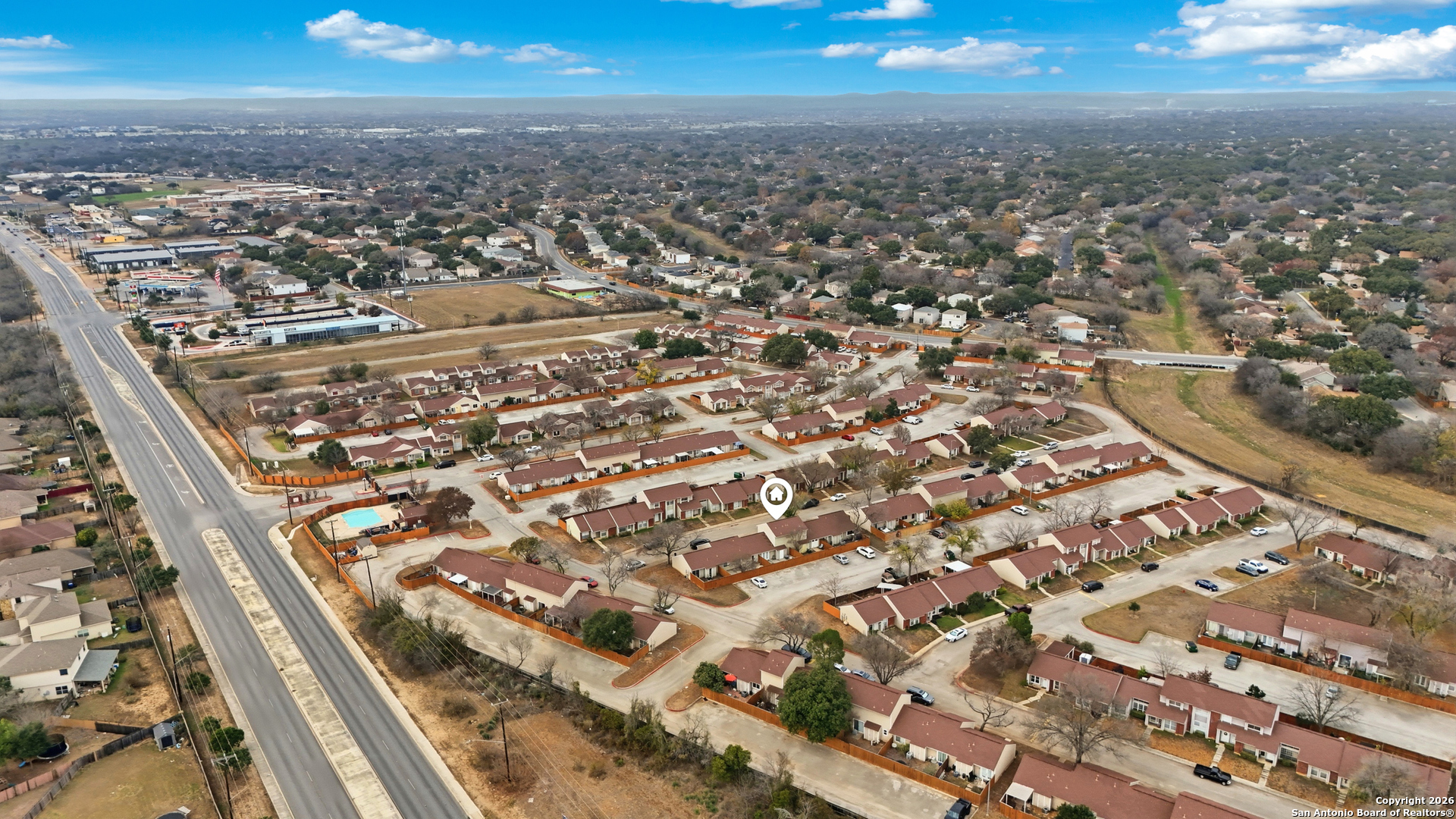 9140 Timber Path, Unit 3003 San Antonio, TX 78250 - Photo 36 of 38 an aerial view of multiple house
