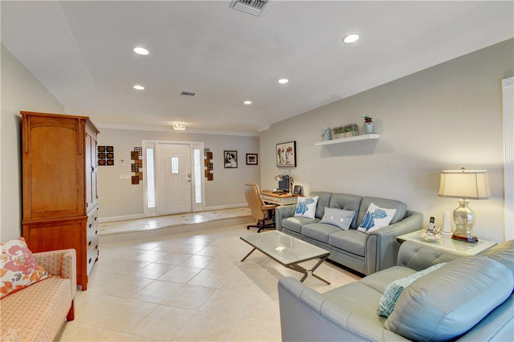 12 North River Road Sewall's Point, FL 34996 - Photo 24 of 43 Gallery Image 24