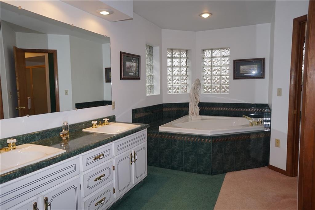 155 Cedar Ridge Butler, PA 16001 - Photo 13 of 25