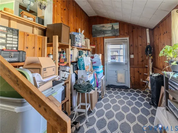 a view of appliances