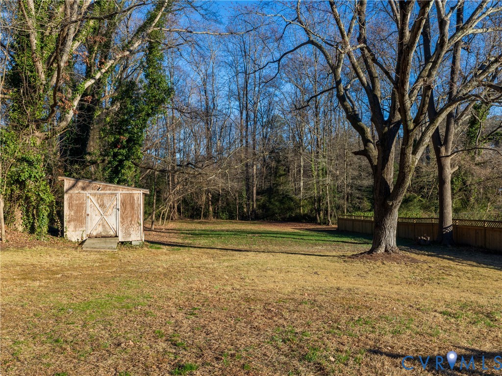 515 Ruthers Road Richmond, VA 23225 - Photo 28 of 34 a view of a yard with an trees