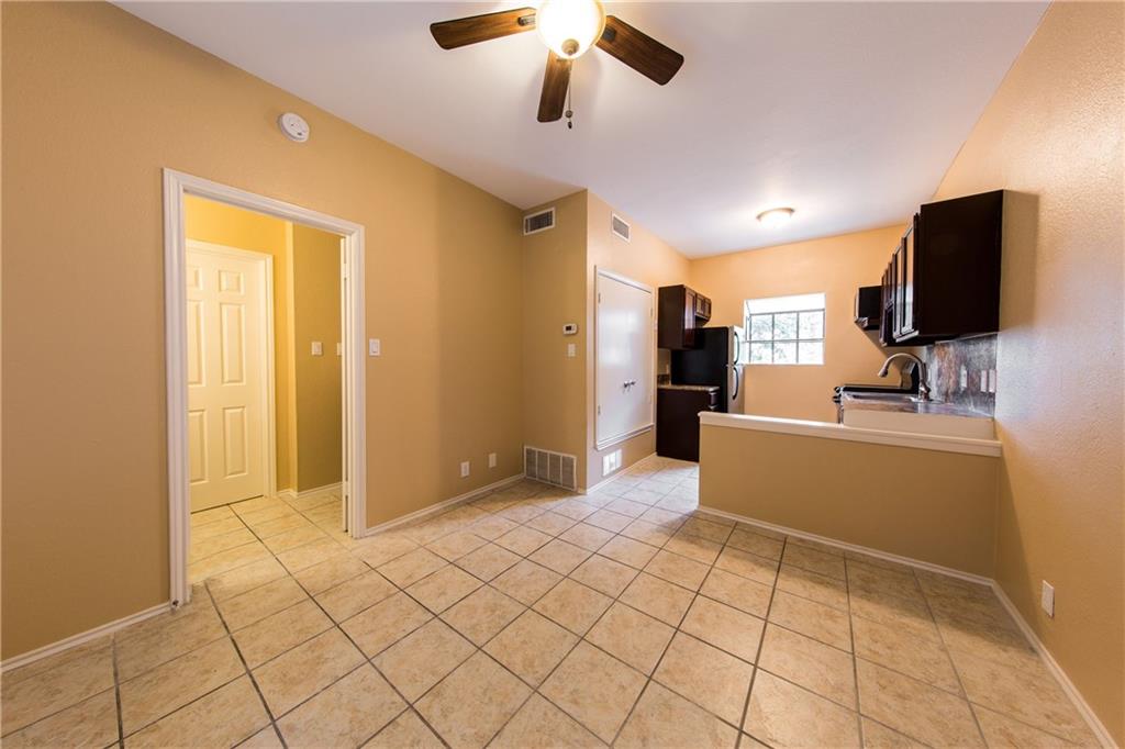 3206 King Street, Unit 208 Austin, TX 78705 - Photo 4 of 10