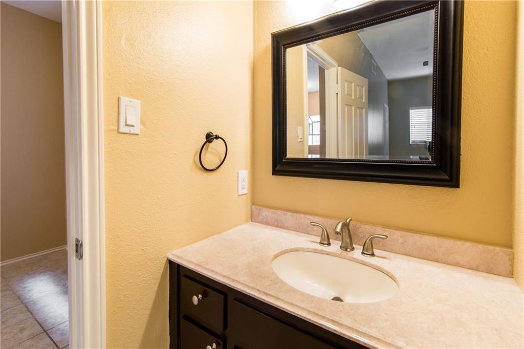 3206 King Street, Unit 208 Austin, TX 78705 - Photo 6 of 10