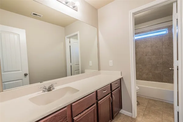 $2,395 | 24726 Colonial Elm Drive, Katy, TX 77493