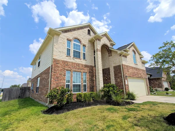 $2,395 | 24726 Colonial Elm Drive, Katy, TX 77493