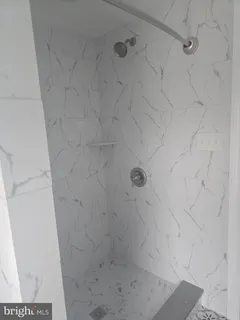 a close view of a bathtub in bathroom
