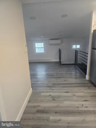 $1,300 | 5925 Ridge Avenue, Unit 4, Philadelphia, PA 19128