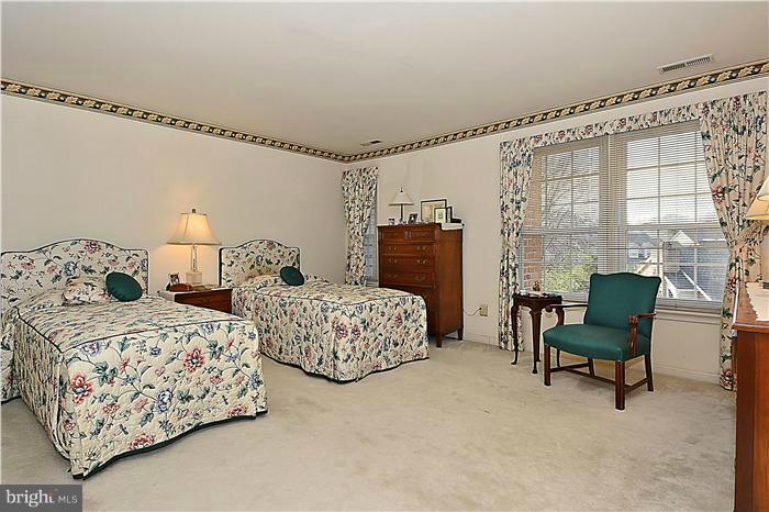 6 Brookland Ridge Road Lutherville-Timonium, MD 21093 - Photo 14 of 20 Master Bedroom
