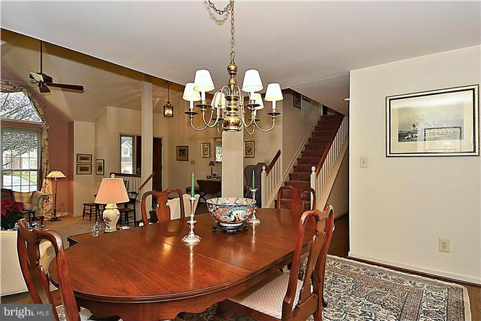6 Brookland Ridge Road Lutherville-Timonium, MD 21093 - Photo 7 of 20 Dining Room