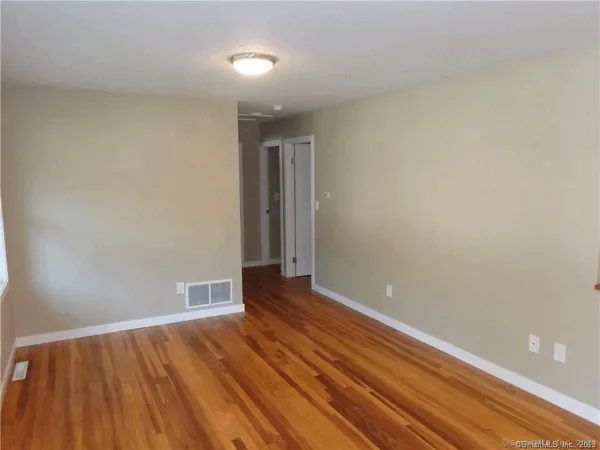 $2,695 | 9 Silver Drive, Burlington, CT 06013