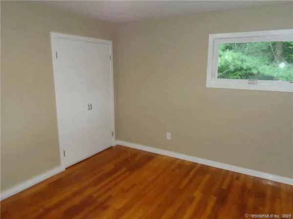 $2,695 | 9 Silver Drive, Burlington, CT 06013