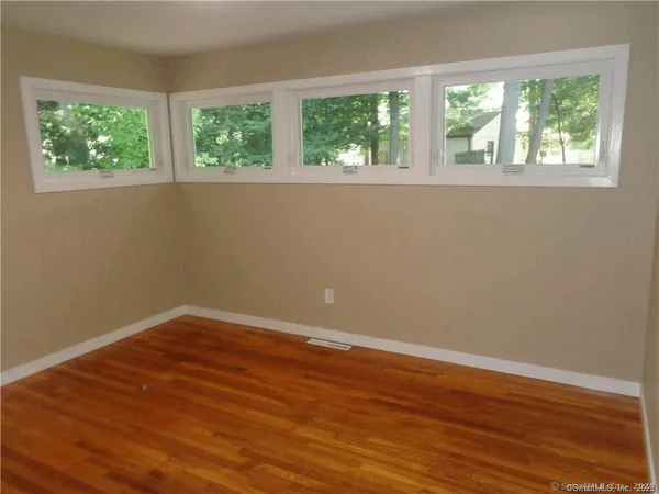 $2,695 | 9 Silver Drive, Burlington, CT 06013