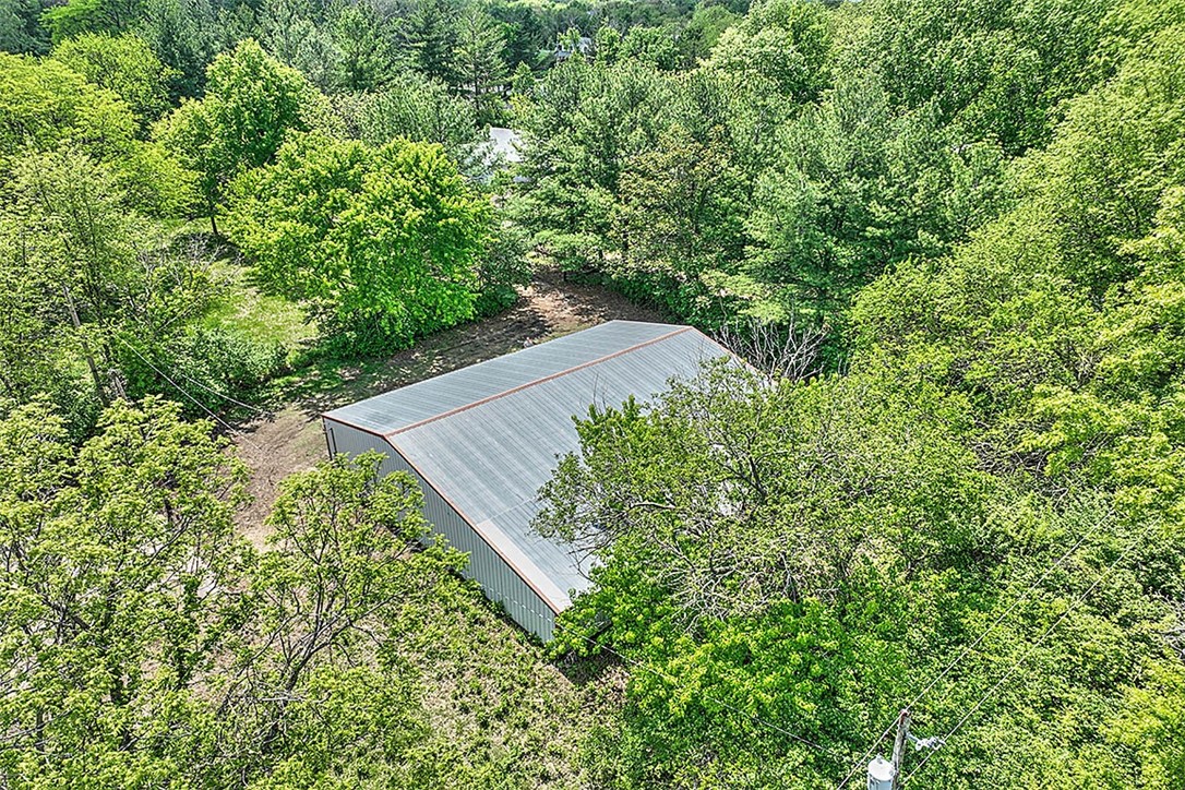 1754 South Shores Drive Decatur, IL 62521 - Photo 3 of 10