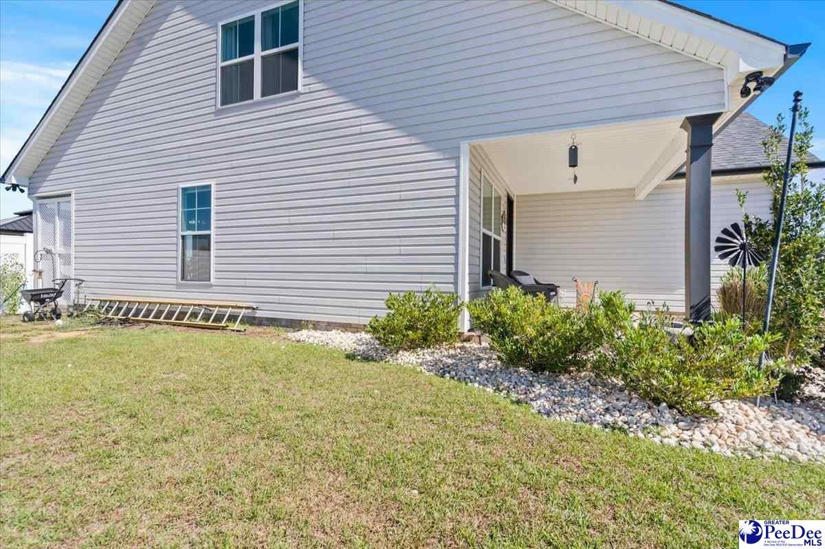 2427 Stadium Road Hartsville, SC 29550 - Photo 5 of 53 Gallery Image 5